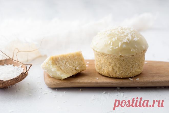 Кексы на пару с глазурью и кокосовой стружкой: рецепт с фото | Меню недели
