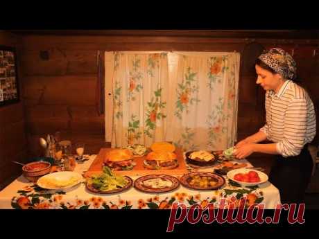 LIFE in the mountains of Ukraine: cooking dinner!!