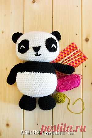 Panda Gigante in lana by Ilaria Airali