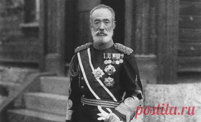 Если пришла пора меняться — берите пример с японцев. Когда японская компания оказывается в тяжелом положении, первый, кому урезают зарплату, — её президент. Если ситуация становится еще более серьезной, именно он первым уходит в отставку. В Японии не начинают с увольнения рядовых сотрудников — японцы считают, что не бывает плохих солдат, бывают лишь плохие генералы. Перемены начинаются с личной ответственности.