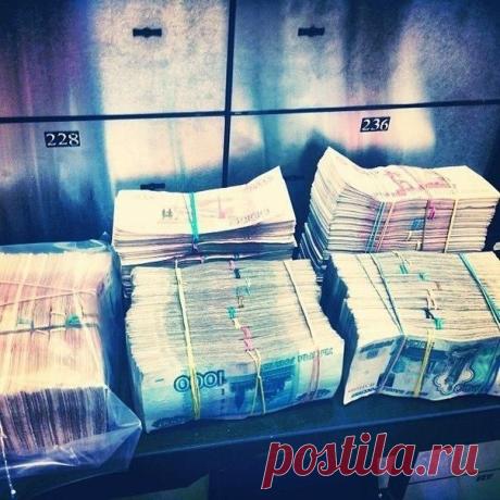 Деньги любят тех, кто понимает простые законы их накопления. / Понимание бизнеса