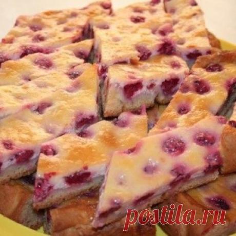 Чудесный малиновый пирог с волшебной заливкой - МирТесен