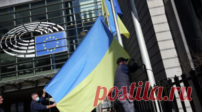 Журналист Рёпер рассказал, что на Западе молчат об ударе по наёмникам в Харькове. Журналист Томас Рёпер в эфире RT заявил, что западные СМИ молчат о том, что ВС России ударили по расположению наёмников в Харькове, потому что информация о погибших может демотивировать новых боевиков. Читать далее