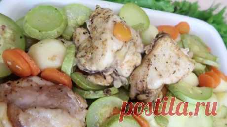 Курица в духовке с овощами в рукаве – самый вкусный рецепт