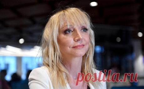 Концертный директор Орбакайте не смог объяснить отмену ее концертов. Причины отмены концертов певицы Кристины Орбакайте до конца непонятны, рассказал РБК концертный директор исполнительницы Александр Качан.