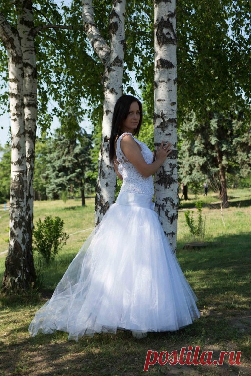 Ручная работа, вязание крючком, для торжественных событий, свадеб, концертов. Вы будете Единственная и неотразимая!! все платья связаны из ниток Х/Б - узоры - разные и неповторимые - Ни один узор ни в одном платье - БОЛЬШЕ НЕ ПОВТОРЯЕТСЯ!!! ВЫ будете " АНГЕЛОМ"!! - на любом торжестве!! все платья выполнены в ЕДИНСТВЕННОМ ЭКЗЕМПЛЯРЕ!!!
Рекомендации по уходу: стирайте в любых порошках, отбеливателях, каждый элемент заменяем, гладить не рекомендую