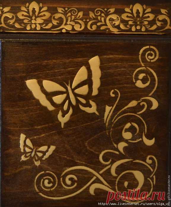 Имитация инкрустации дерева (интарсия). М.К.