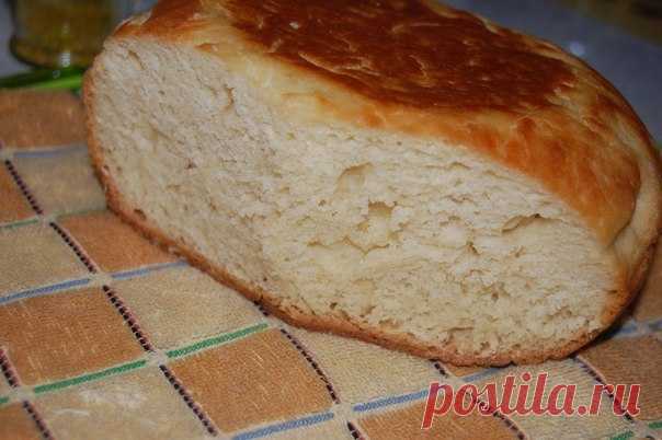 Вкусный и пышный ХЛЕБУШЕК В МУЛЬТИВАРКЕ!
По рецепту нашей подписчицы, Катерины Урбанович!

ИНГРЕДИЕНТЫ:

400-500гр муки
половинка стол. ложки сах. песка
половинка стол. ложки соли
2 стол. ложки масла растительного
250 мл кислого молока
пол пачки сухих дрожжей

ИНГРЕДИЕНТЫ:

Кислое молоко или кипяченую воду нагреть, добавить, дрожжи .Дать слегка подойти (чтоб масса запузырилась) (10-15 минут).

Добавить сахар, соль. Всыпать просеянную муку, замесить мягкое, эластичное тесто...