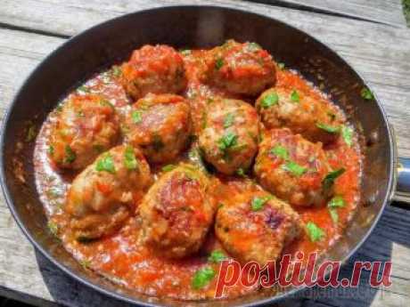 Ароматные фрикадельки в остром соусе (обед за 30 минут) Никто не устоит от таких замечательных шашлычных фрикаделек! Рецепт проверен на семье), все очень довольны! Ароматные фрикадельки всего за полчаса, классно! На гарнир подойдет рис, гречка или просто о...