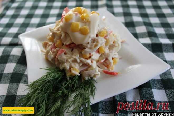 Cалат из курицы с ананасами