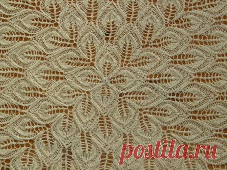 Вязание: красивый узор с листьями.