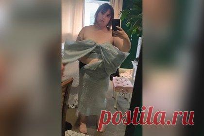 Женщина заказала наряд на свадьбу и получила «махровое полотенце». Пользовательница TikTok заказала в интернет-магазине наряд, в котором планировала пойти в качестве гостьи на свадьбу. Получив заказ, женщина была в шоке. Оказалось, что состоящий из укороченного топа и приталенной юбки костюм сшит из ткани, больше всего напоминающей махровое полотенце.