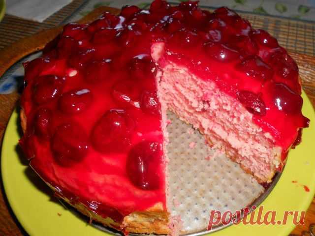 Пирог с вишней и творогом