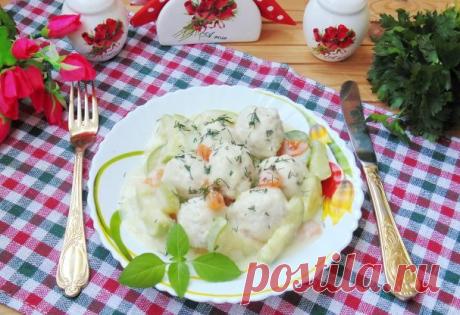 Куриные тефтели с кабачками в белом соусе - пошаговый рецепт с фото на Повар.ру
