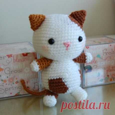 Схема вязания и описание котенка амигуруми