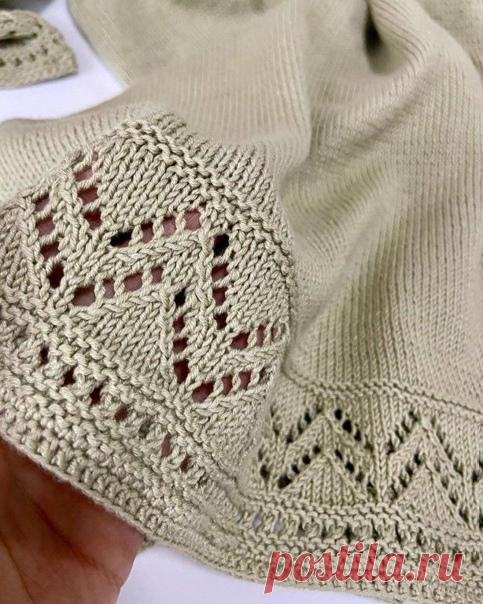 Оформление низа изделия ажурным узором от litvena 
Зигзаг накидами на фото выполнен по низу платья. Схема и условные обозначения для желающих повторить в карусели 
!! Внимание - первый ряд на схеме изнаночный !!
Схему рисовала в приложении tamica ru

Если вы сохранили пост в закладки, поставьте 