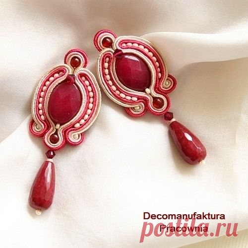 Найдено на сайте decomanufaktura-pracownia.blogspot.com.
