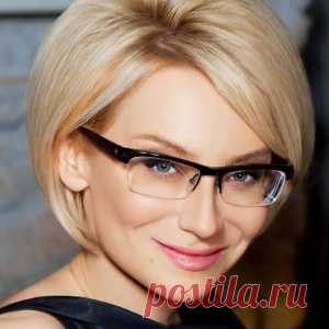 Эвелина Хромченко рассказала, в чём встречать год Огненного Петуха!
