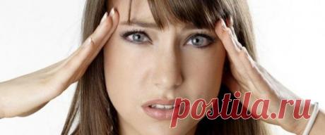 Если голова болит от погоды: 7 простых советов В последние годы очень много людей стали замечать, что они метеозависимы. Изменение погоды и магнитные бури на солнце вызывают головные боли и общее недомогание. Давайте разберемся как мы сами можем помочь своему организму в такие дни.​ 1. Массаж Научно доказано, что если человек часто страдает от головных болей и при этом хотя бы 2-3 раза в неделю выделяет немного своего