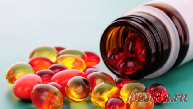 Таможенники нашли на судне, прибывшем из Японии, контрабандные сигареты и БАД. На судне, прибывшем из Японии, нашли крупную партию контрабандных сигарет, БАД и одежды. Об этом сообщает РИА Новости со ссылкой на таможню Владивостока. По информации агентства, общая стоимость контрабандного груза составляет около 5 млн ...