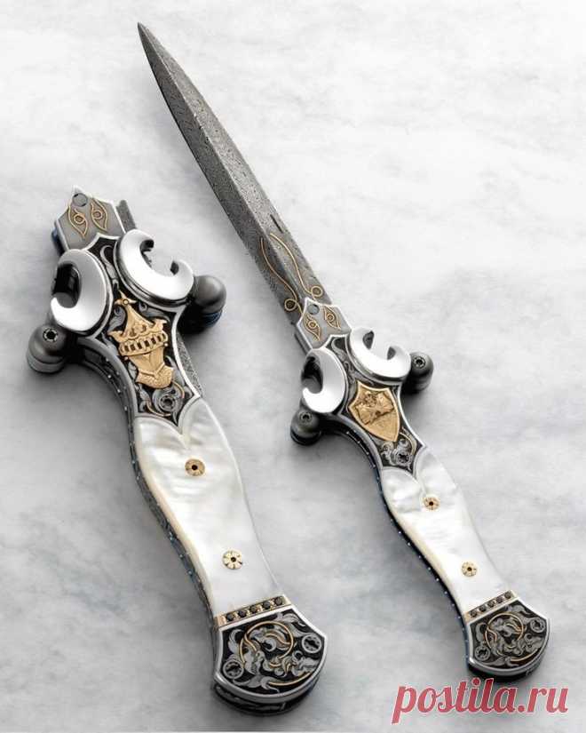 Нож складной. Дамасская сталь. Гравировка. Всечка золотом. Перламутр.