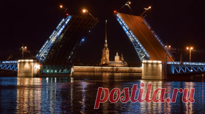 В Петербурге шоу «Поющие мосты» пройдёт под музыку Александра Глазунова. В Санкт-Петербурге звуковое шоу «Поющие мосты» в предстоящие выходные, 2—3 августа, посвятят 160-летию со дня рождения композитора, дирижёра и профессора Санкт-Петербургской консерватории, народного артиста РСФСР Александра Глазунова. Читать далее