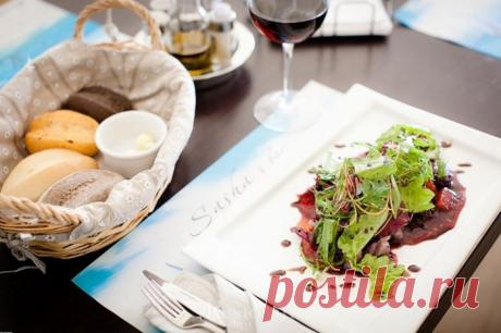 Утиная грудка «Розе» от ресторана Sasha's bar. Рецепты от шефа