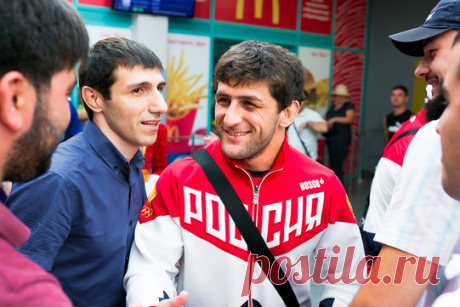 Кубанские Новости – В Краснодаре чествовали серебряного призера Игр в Рио