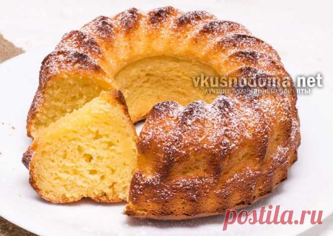 Самый вкусный творожный кекс 
 
Ингредиенты: Творог — 400 гр Мука — 2 стакана Сахар — 2 стакана Яйцо — 4 шт Масло сливочное — 4 ст.л. Сметана — 4 ст.л. Сода — 1 ч.л. Уксус — 1 ч.л.
Как приготовить творожный кекс
Сначала в миску я…