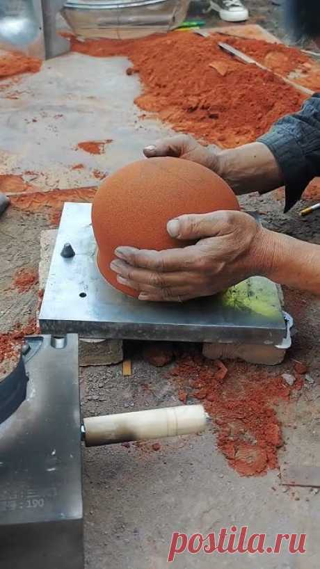 sand casting to make African triangular pots, triangular aluminum pots used by foreign customers,