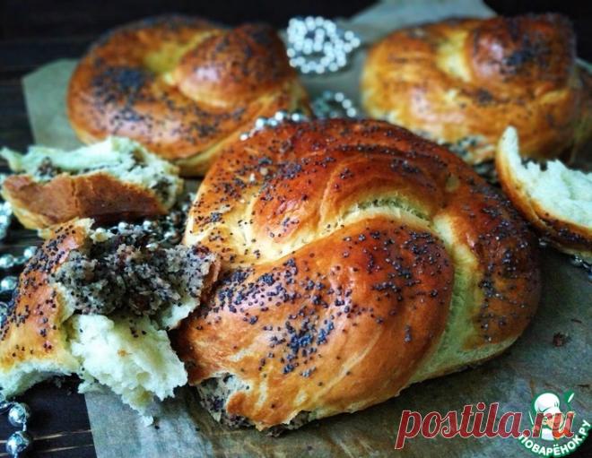 Мягкие брецели, фаршированные шоколадно-маковым тестом – кулинарный рецепт