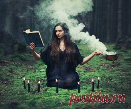 Славянские ведуны, знахари, чародеи, колдуны, оборотни и мертвецы Ведунья - это добрая волшебница, которая помогает и творит чудеса. Чем отличается ведунья от ворожеи. и кто же такая ведунья?