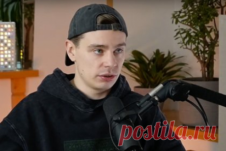 Популярный российский комик рассказал о зуде и сыпи на гастролях. Популярный российский юморист Сергей Орлов раскрыл влияние работы на здоровье. В подкасте «Бухарог Лайв» комика Владимира Бухарова он рассказал, что страдал от дерматита в рабочем туре. «Я чесал себе все до кровавых вообще разводов, особенно на бедрах я разодрал себе все», — вспомнил Орлов.