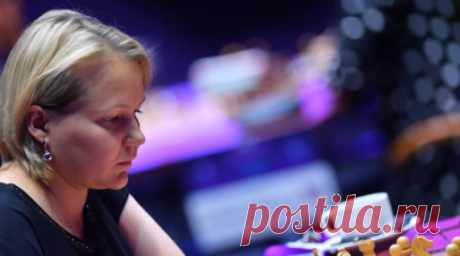 Гунина рассказала, что её поездки на победный ЧМ могло и не случиться. Чемпионка мира по блицу 2023 года в Самарканде Валентина Гунина сообщила, что больна тяжёлым системным аутоиммунным заболеванием волчанка. Читать далее