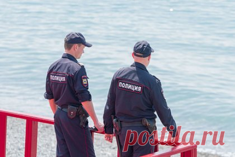 В России бывшего начальника отдела полиции осудили за разглашение гостайны