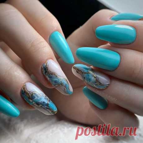 Маникюр в бирюзовом цвете