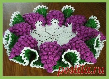 Салфетка с объемными элементами