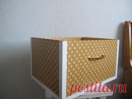 Коробка для хранения дамских зонтов,сумочек,фена и т.д