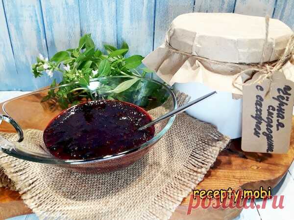 Черная смородина с сахаром без варки