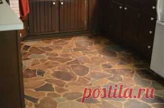 Чтобы сделать красивый пол она обклеила его пакетами. Красота неописуемая! - Интересно всем