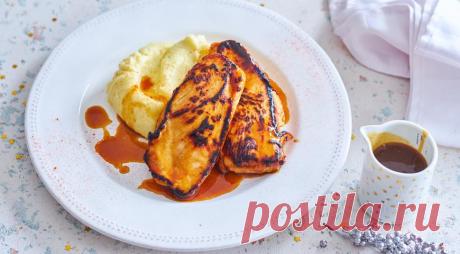 Эскалопы из индейки в мандариновом маринаде - ПУТЕШЕСТВУЙ ПО САЙТУ. Хрустящая панировка из мандаринового сока, соевого соуса и меда со специями будет хорошо контрастировать с  нежной “начинкой”. Гарнир к эскалопам подойдет любой. Мы предлагаем картофельное пюре, в праздничном варианте  в роли гарнира могут выступать обжаренные или запеченные овощи и фрукты – мандарины,яблоки, груши, персики. ИНГРЕДИЕНТЫ 4 эскалопа из индейки 200 …
