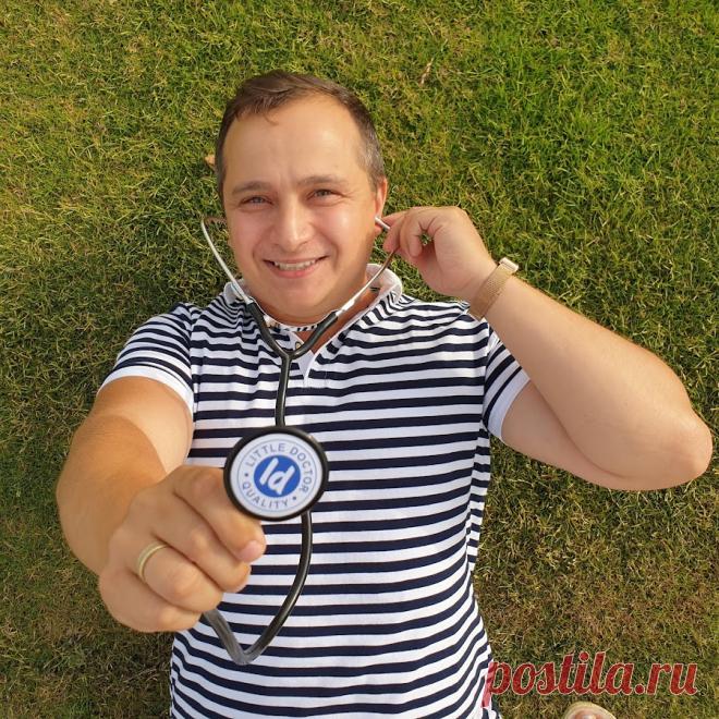 Меня зовут Дмитрий Борисович, и на канале я делюсь с вами актуальными медицинскими роликами. Я врач - кардиолог, работаю в израильской клинике (Barzilai Medical Center). В настоящее время я завершил путь от 12-летней работы в отделении неотложной кардиологии в крупной сибирской больнице до получения лицензии врача мирового образца в Израиле. Я кандидат медицинских наук. Много лет совмещал практическую работу с преподаванием в медицинском университете в качестве доцента каф...