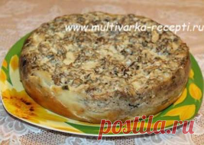 Заливной пирог с картофелем и рыбными консервами в мультиварке