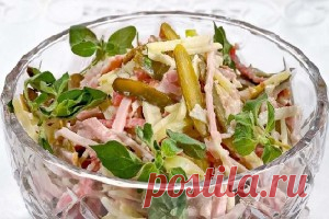 Сытный новогодний салат