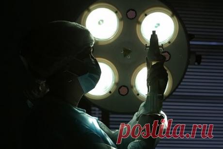 В российском регионе объявили о подготовке запрета абортов в частных клиниках. Власти Калининградской области начали готовить региональные меры по запрету абортов в частных клиниках. Об этом сообщил председатель Законодательного собрания субъекта Андрей Кропоткин. По его словам, прерывание беременности продолжат проводить только государственные медицинские учреждения.