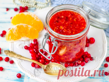 Клюква с сахаром и апельсином на зиму — рецепт с фото Безумно полезный витаминный запас в холодильнике - клюква с сахаром и апельсином. С такой заготовкой можно создавать чаи, морсы, напитки.