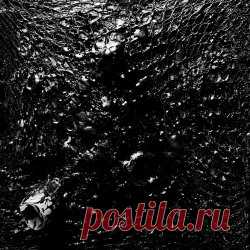 Graave - Surfaceless (2024) [EP] Artist: Graave Album: Surfaceless Year: 2024 Country: Brazil Style: Industrial, Techno