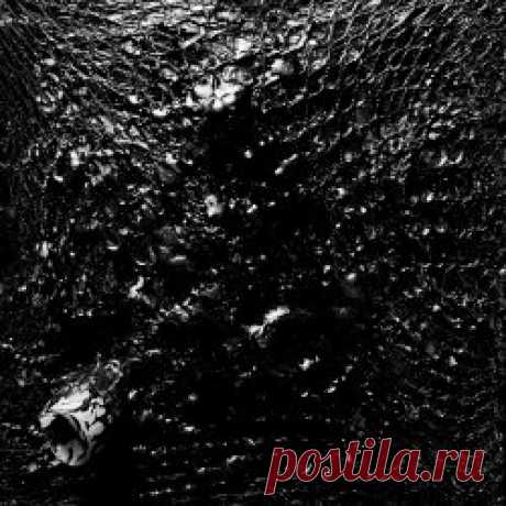 Graave - Surfaceless (2024) [EP] Artist: Graave Album: Surfaceless Year: 2024 Country: Brazil Style: Industrial, Techno