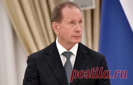 Золотов считает, что путч 1991 года в случае штурма можно было завершить за 15 минут. Глава Росгвардии рассказал, что в этот день оружие выдавали не только тем, кто мог им пользоваться