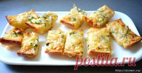 ЖАРЕНЫЙ ХЛЕБ С СЫРОМ И ЧЕСНОКОМ...